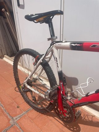 Bicicleta BH Coronas Roja