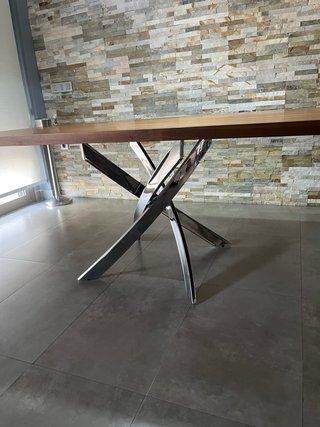 Mesa de comedor moderna madera y metal 180x90