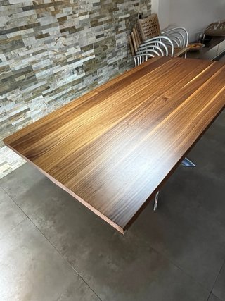 Mesa de comedor moderna madera y metal 180x90