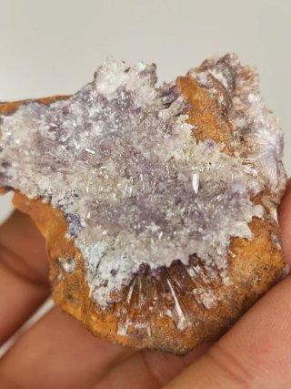 Creedita Fluorescente Mineral