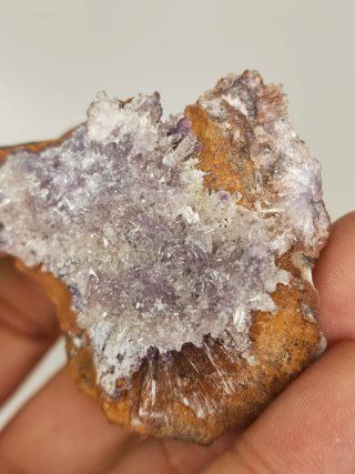 Creedita Fluorescente Mineral