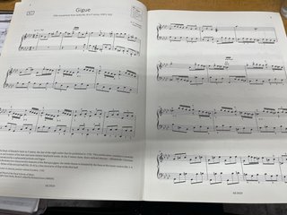 Piano Exam Pieces 2019 & 2020, ABRSM Grade 7, w...
