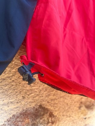 Cortavientos Trail Land Rojo/Negro