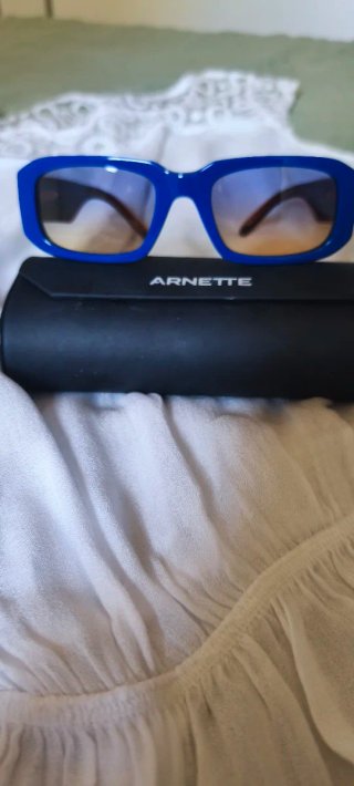 Gafas de sol Arnette azules