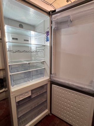 FRIGORÍFICO COMBI NO FROST BEKO EN INOX