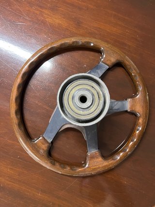 Volante antiguo Momo Madera Mercedes + Piña