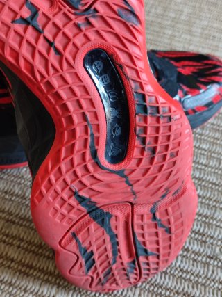 Adidas D.O.N. Issue #3 Venom Carnage Marvel