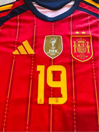 Camiseta España Lamine Yamal 19 Adidas