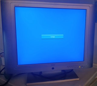 Monitor Airis MW147 Plata