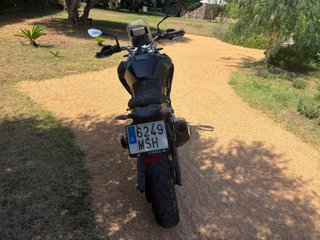 BMW F900 GS Adventure Negra - 4000km