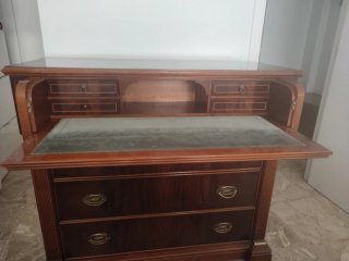 Cómoda de madera
