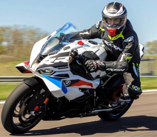 Alquiler bmw s1000rr Pack M