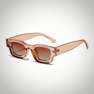 Gafas de sol atrevidas y modernas
