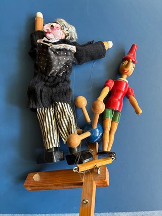 Marioneta antigua de Pinocho