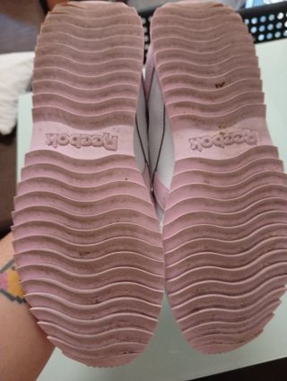 Zapatillas Reebok Mujer Blancas y Rosas.