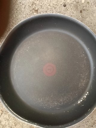Padella Antiaderente Tefal Nera e Argento