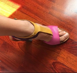 Sandalias Donna Cork Piel Tacon Tricolor T41