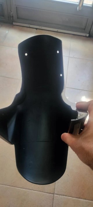 Guardabarros delantero Yamaha R6 negro