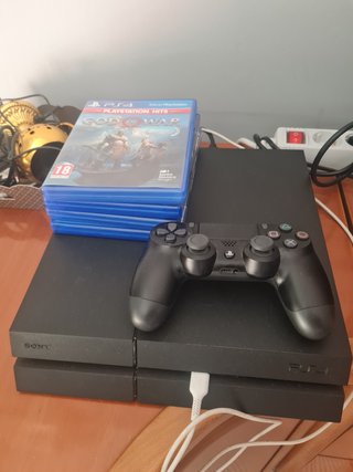 PS4 (PlayStation 4) Negra + Mando + 6 Juegos