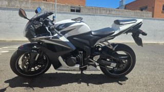 Honda CBR 600 RR 2007 PC40