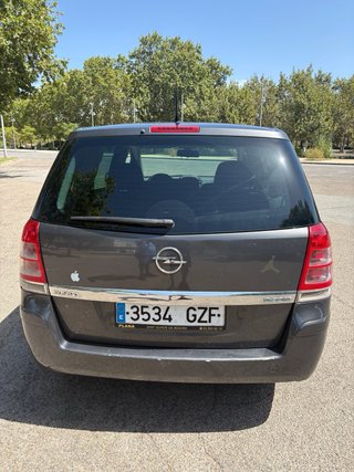Opel Zafira 2010