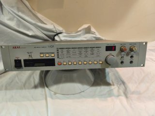 Akai S01 Sampler MIDI Digital
