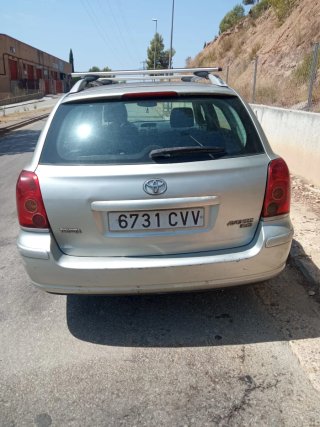 Toyota Avensis 2004