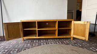 Mueble TV madera