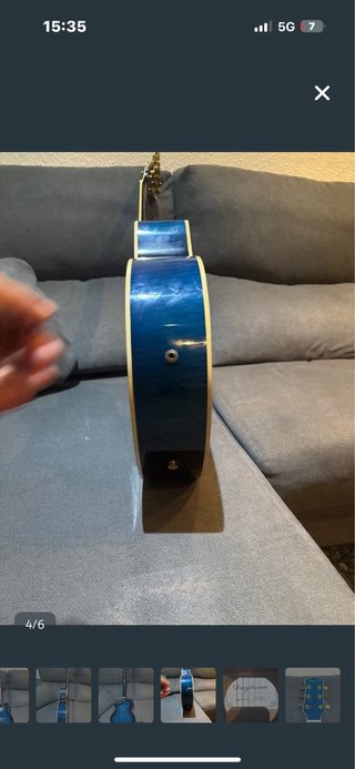 Guitarra acústica azul 80€ no negociable