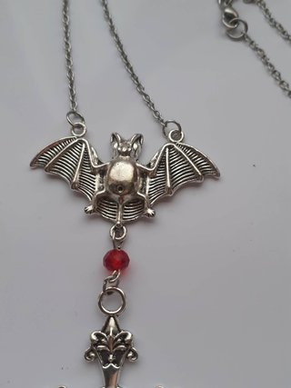 Collana Gothic - Vampire con cristallo zircone .