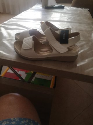 Sandalias blancas talla 40