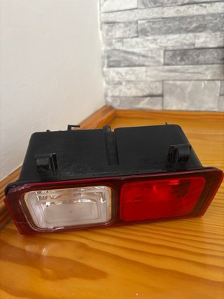 Faro trasero Renault Trafic