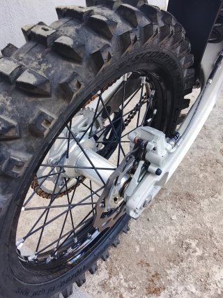 Start Varg Motocross 80h 1600km 2025