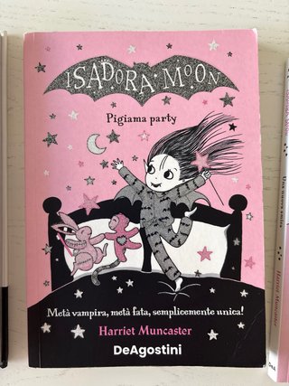 Libri ISADORA MOON en italiano