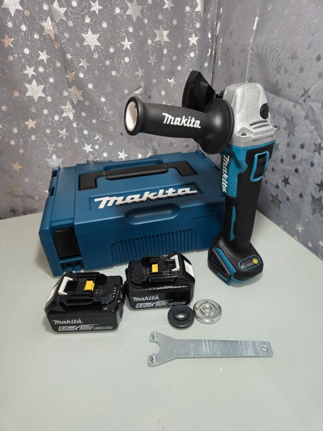 Amoladora Makita + 2 Baterías + Maletín réplica