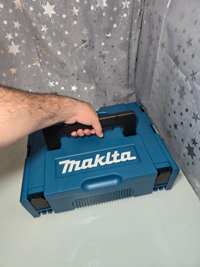 Amoladora Makita + 2 Baterías + Maletín réplica