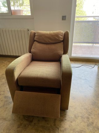 Butaca marrón tela
