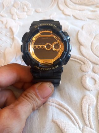 RELOJ Casio G-Shock GD-100GB-1