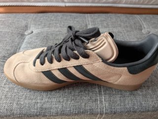 Zapatillas Adidas Gazelle Negras/beige
