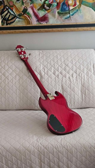 Bajo Epiphone EB-0