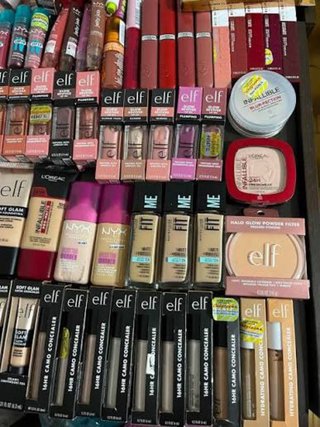 Lote Maquillaje e.l.f. Base y Corrector
