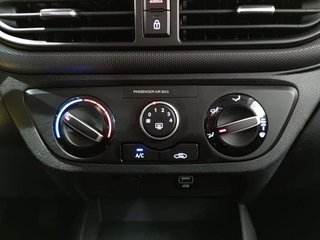 Hyundai i10 1.0 Klass 49 kW (67 CV)
