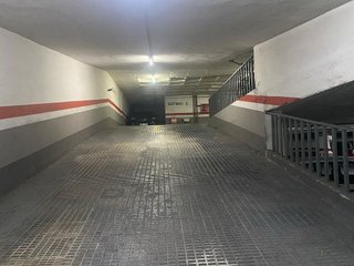 Garaje en venta en La Nova Esquerra de l'Eixample en Barcelona