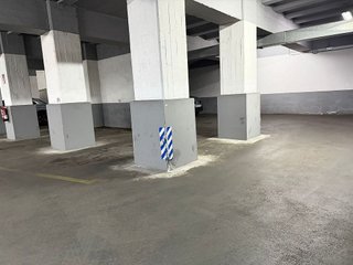 Garaje en venta en La Nova Esquerra de l'Eixample en Barcelona