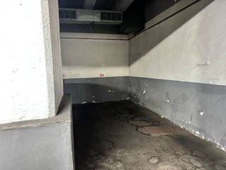 Garaje en venta en La Nova Esquerra de l'Eixample en Barcelona