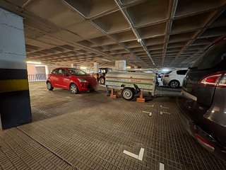 Garaje en venta en La Nova Esquerra de l'Eixample en Barcelona