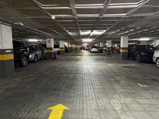 Garaje en venta en La Nova Esquerra de l'Eixample en Barcelona