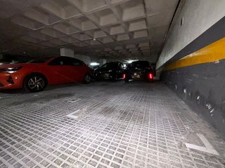 Garaje en venta en La Nova Esquerra de l'Eixample en Barcelona