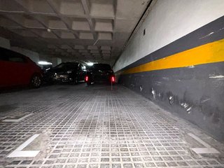Garaje en venta en La Nova Esquerra de l'Eixample en Barcelona