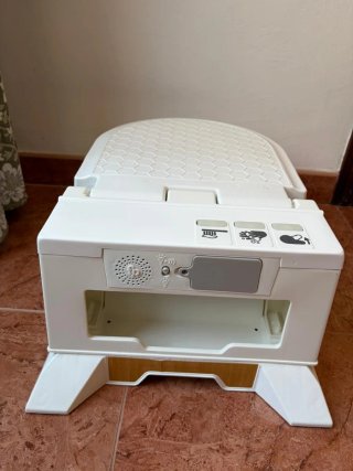 Orinal infantil Fisher-Price precioso y divertido.